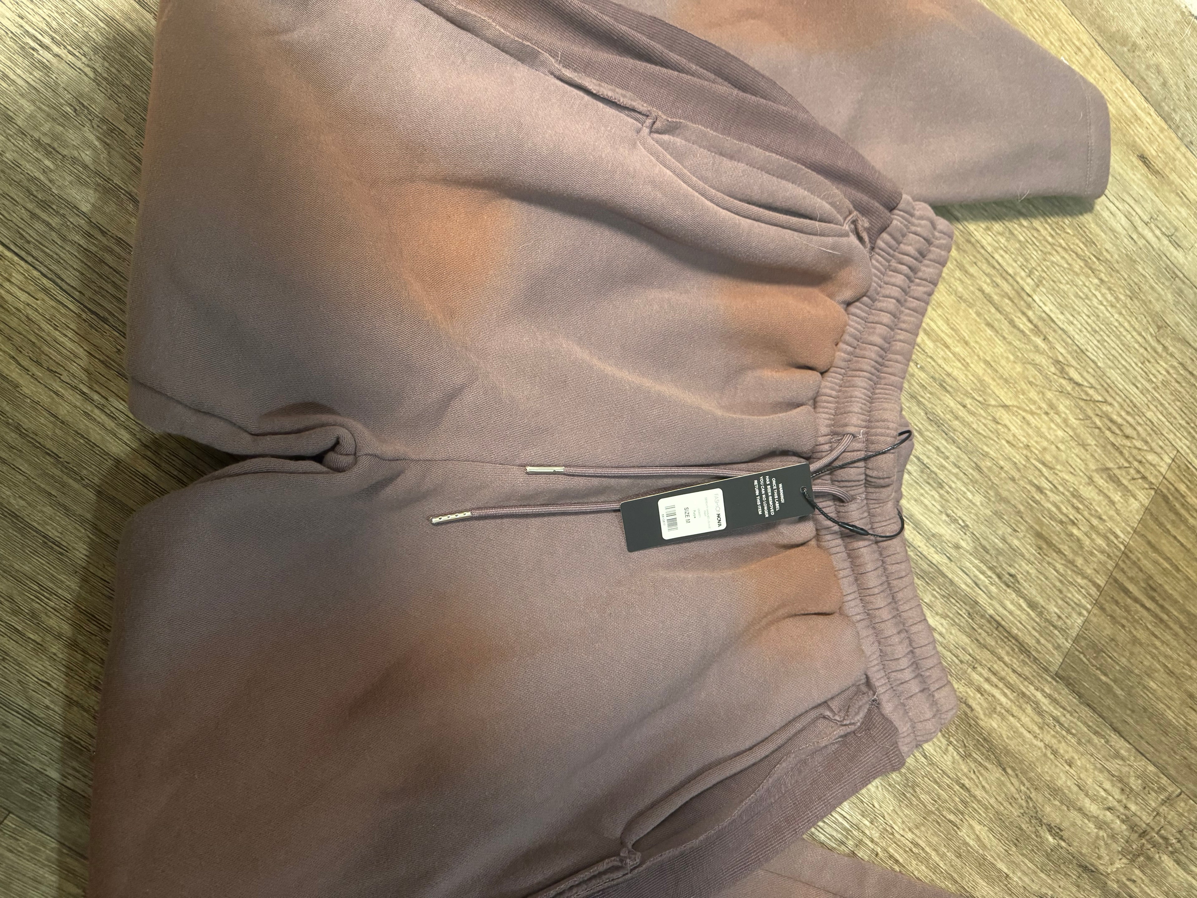 FASHION NOVA PANTS SIZE M