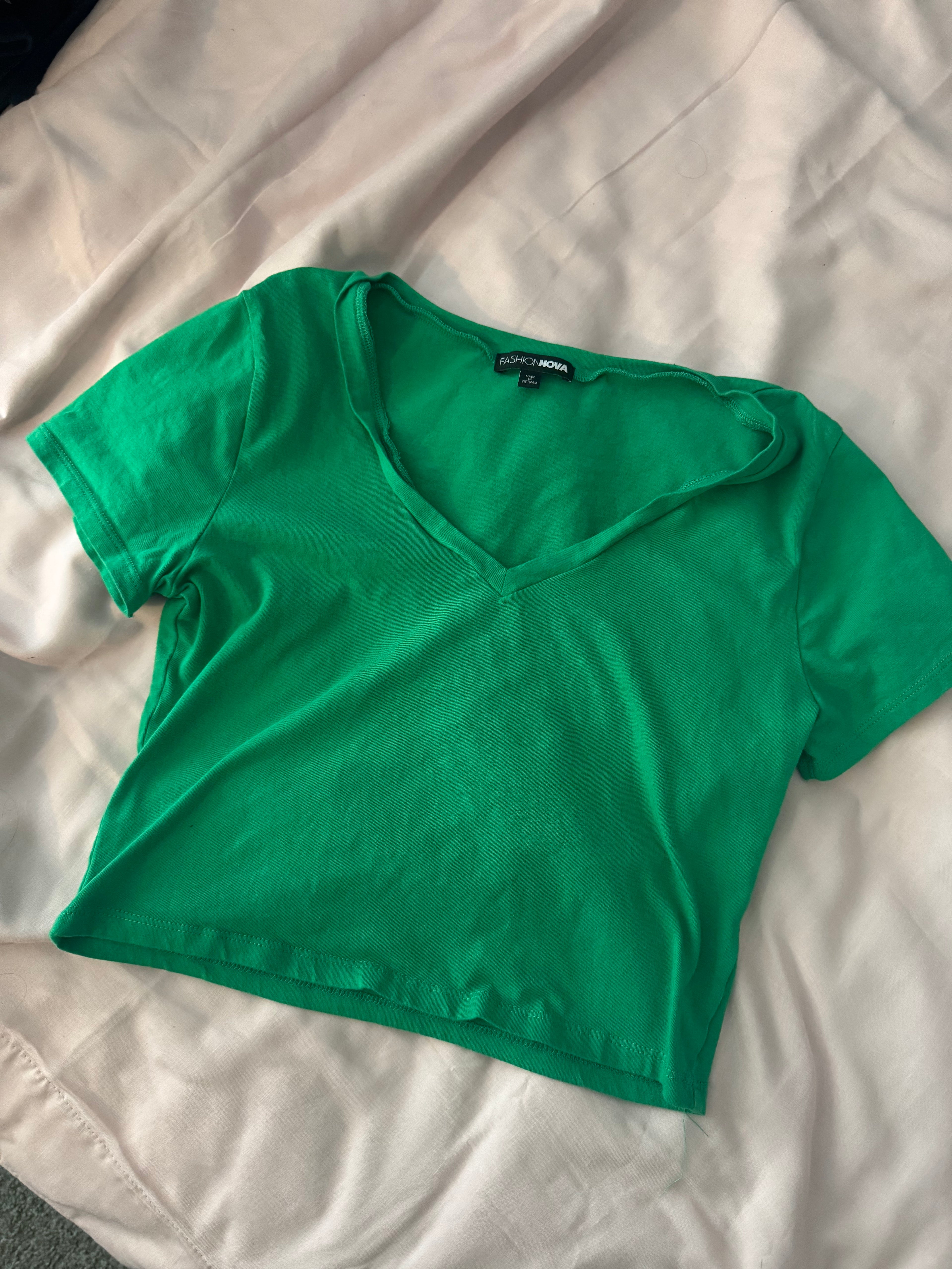 FASHION NOVA TOP SIZE M